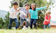 Benötigen Kinder auf Ihrer Hochzeitsfeier ein eigenes Programm, damit Ihnen nicht langweilig wird? SAL-BO gibt hier Tipps.